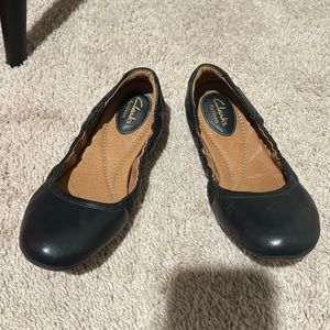 Black Clarks Ballet Flats